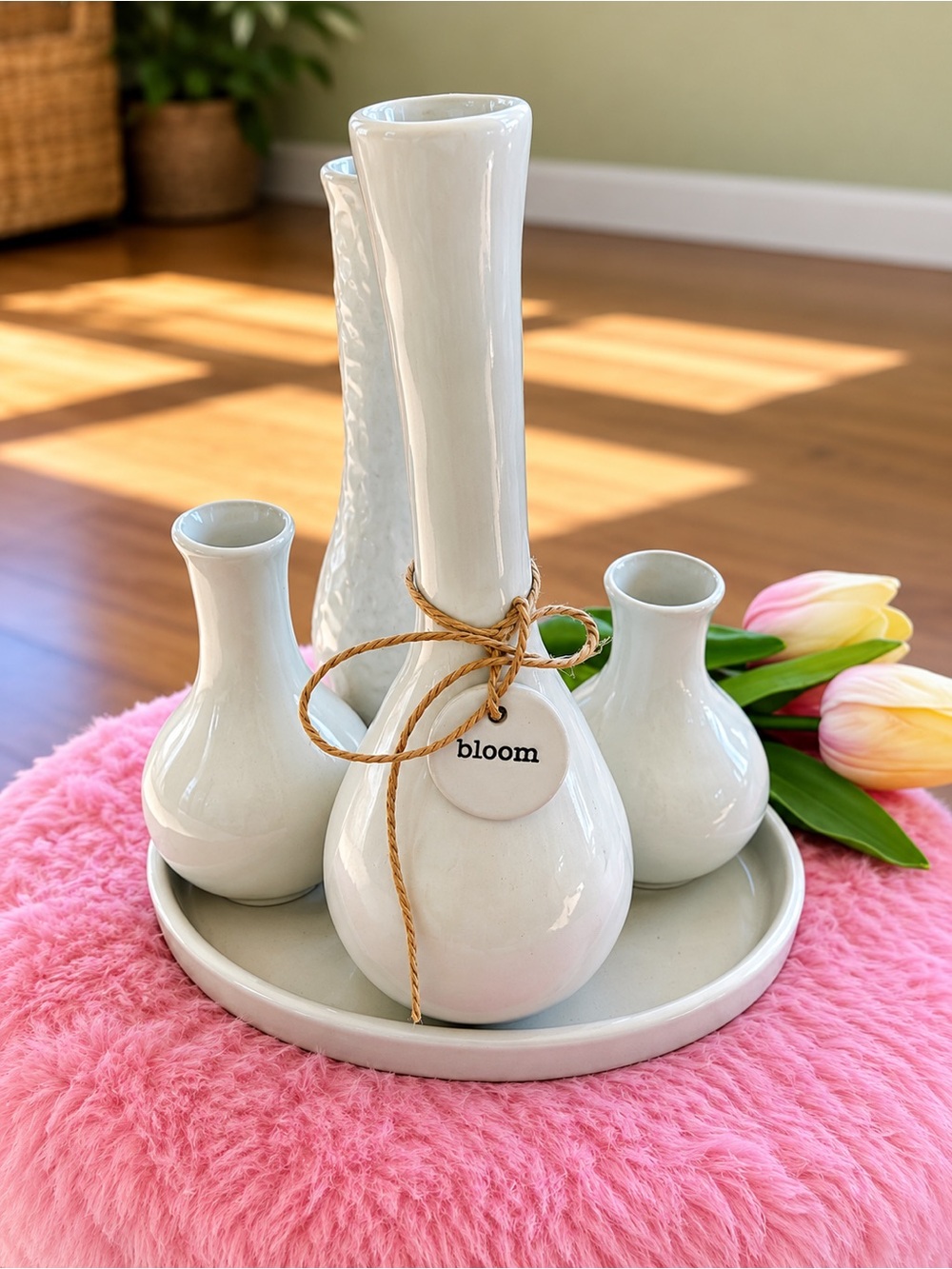 Mud Pie white/Cream Ceramic Bud Vase Set with Tray